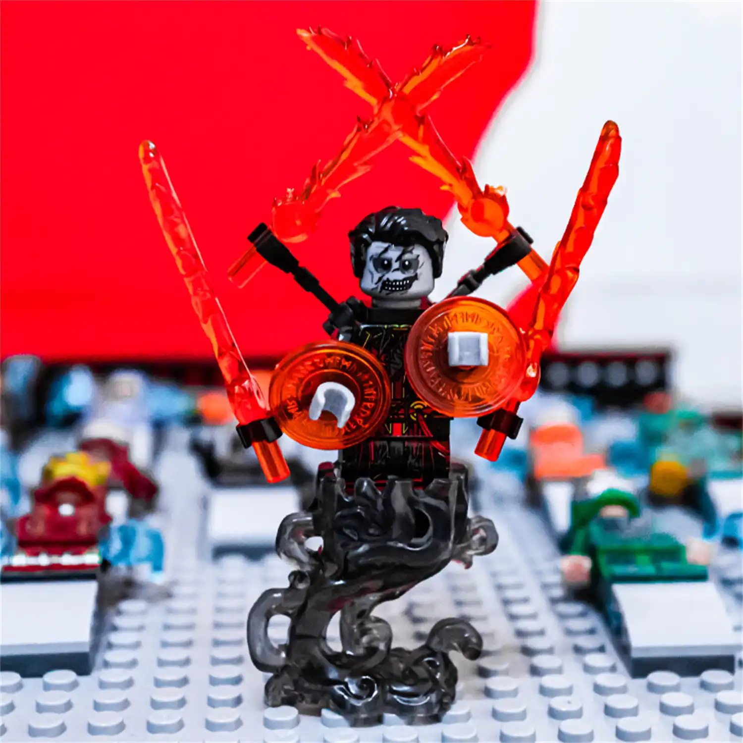 Minifigure - Doctor Strange Zombie version with orange magic shields plus a dark energy base (LEGO Alternative)