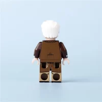 the back of the Minifigure – Carl Fredricksen Up (LEGO Alternative)