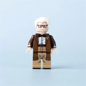 the front of the Minifigure – Carl Fredricksen Up (LEGO Alternative)
