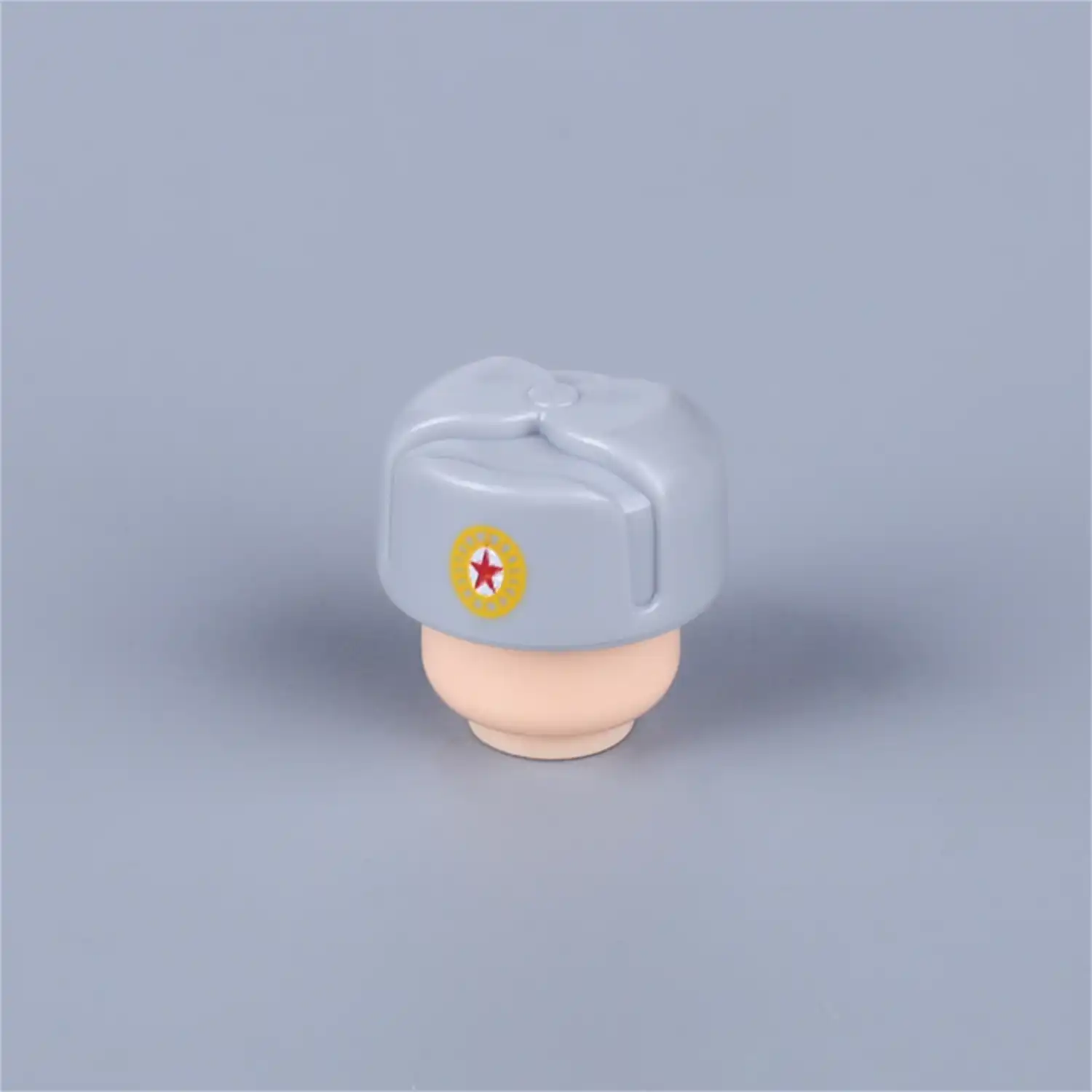 Custom Piece – winter hat light gray ushanka style cap with a red star emblem – 3D Print for LEGO minifigure