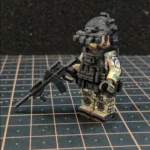 Minifigure - Navy SEAL and rifle (LEGO Alternative)
