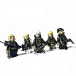 Minifigure – Female Irish Mercenaries (LEGO Alternative)