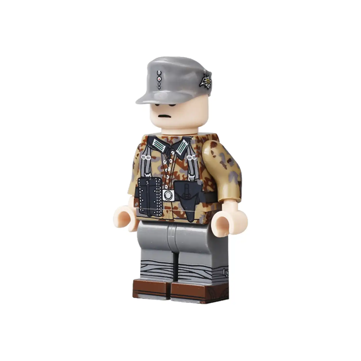 Minifigure – German NCO soilder Obergefreiter Unteroffizier in a camouflage smock during WWII (LEGO Alternative)