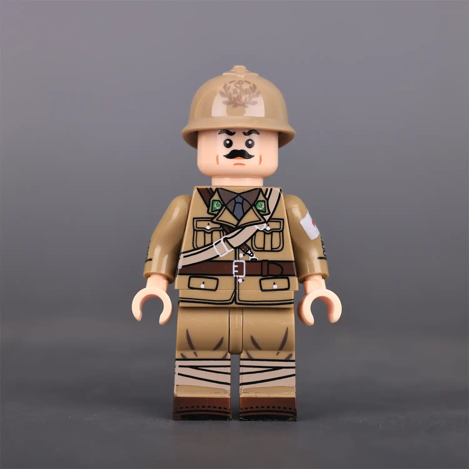 Minifigure – Medical Captain US Army officer from World War II (LEGO Alternative)
