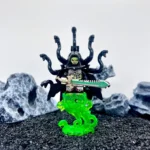 Minifigure – Skeleton Snake Demon equipped with a Shark Tooth Sword (LEGO Alternative)