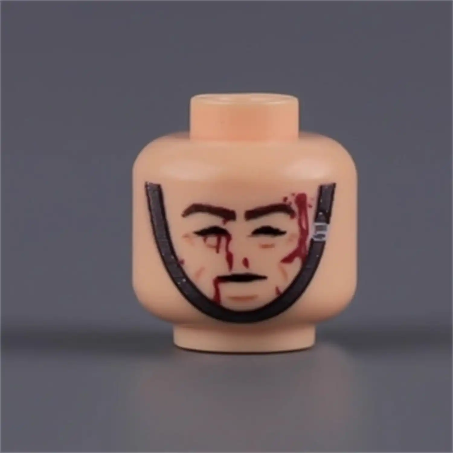 Custom Piece Miniature – head grave injury, fading consciousness, or the stoic acceptance of a mortal wound – 3D Print for LEGO minifigure