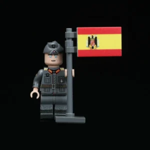 Minifigure - German Army (Heer) General associated with the Spanish Blue Division División Azul (LEGO Compatible)