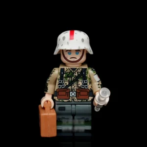 Minifigure - German Camouflage Medic (Sanitäter) from World War II (LEGO Compatible)