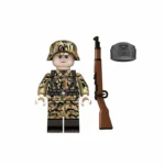 Minifigure - German soldier equipped with the revolutionary Leibermuster M45 camouflage from the final months of World War II  (LEGO Compatible)