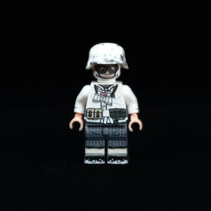 Minifigure - German soldier from a Luftwaffe (Air Force) ground unit World War II (LEGO Compatible)