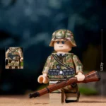 Minifigure - Sumpfmuster 43 44 Marsh or "Tan/Water" camouflage German infantryman or rifleman from World War II (LEGO Compatible)