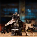 Minifigure – modern or near-future special forces soldier accompanied by a "robot wolf" or robot dog (LEGO Compatible)