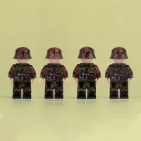 the back of Minifigure - German soldiers from the Waffen-SS during wearing full combat uniforms in the Erbsenmuster (pea dot pattern) camouflage World War II (LEGO Compatible)