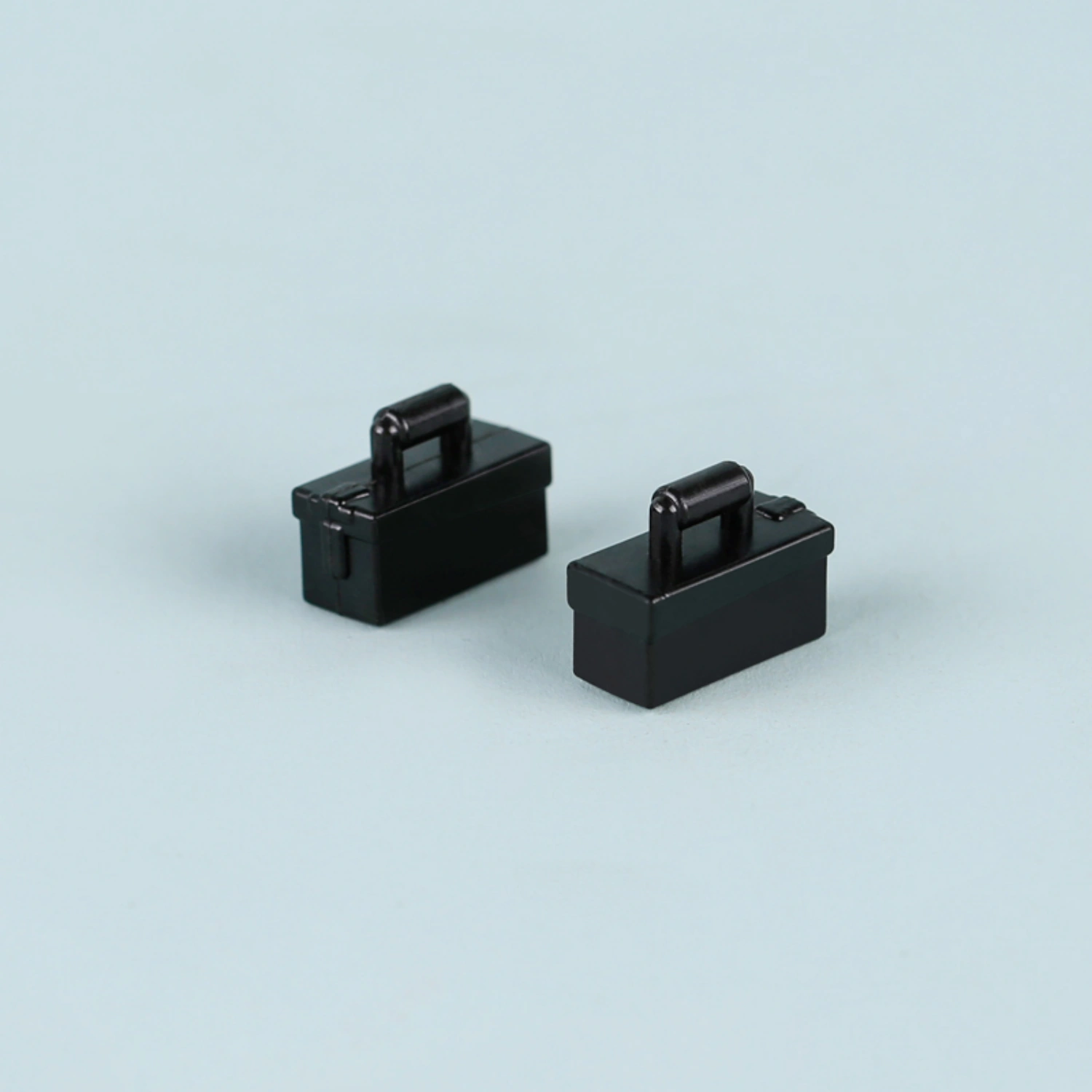 Custom Piece Miniature – German Patronenkasten 34 Ammo boxes molded in a black color – 3D Print for LEGO minifigure