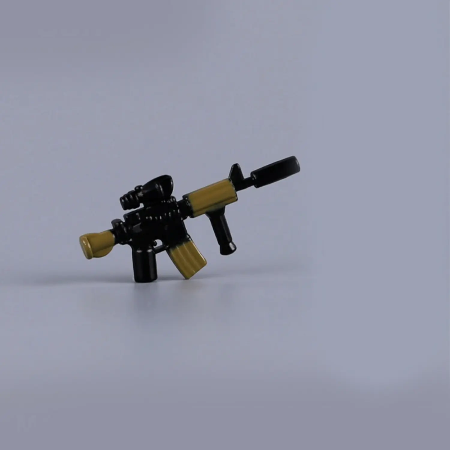 Custom Piece Miniature – Modern M4 Carbine with suppressor – 3D Print for LEGO Minifigure Custom Piece Miniature – Modern M4 Carbine with suppressor – 3D Print for LEGO Minifigure