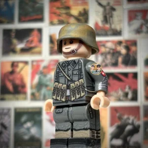 Minifigure - German NCO Assault Trooper (Late War) WWII (LEGO Compatible)