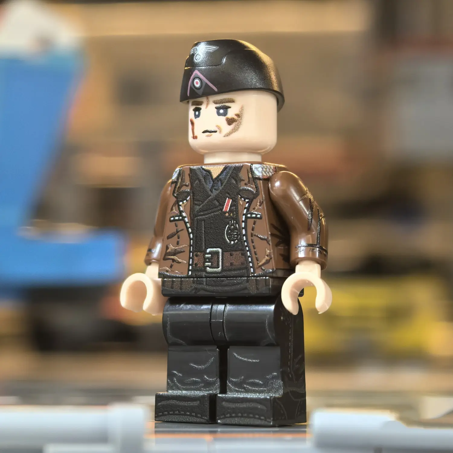 Minifigure - German Panzer Commander (Normandy 1944 Hitlerjugend Division Style) WWII (LEGO Compatible) 4