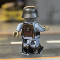 Minifigure - German Anti-Aircraft Artillery Soldier (Winter) WWII (LEGO Compatible)