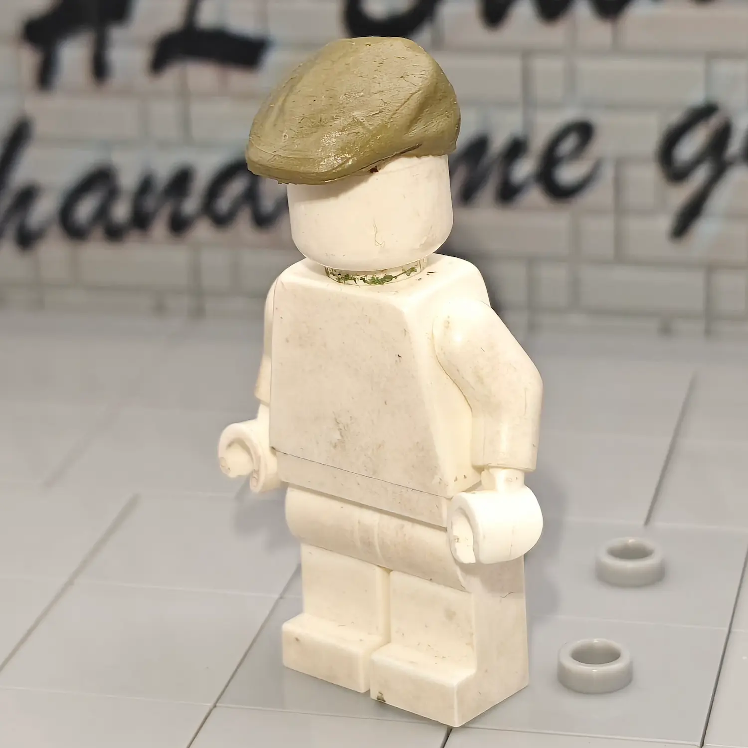 Custom Piece Miniature – Vintage Flat Cap Newsboy Cap (Olive Green) – 3D Print for LEGO minifigure