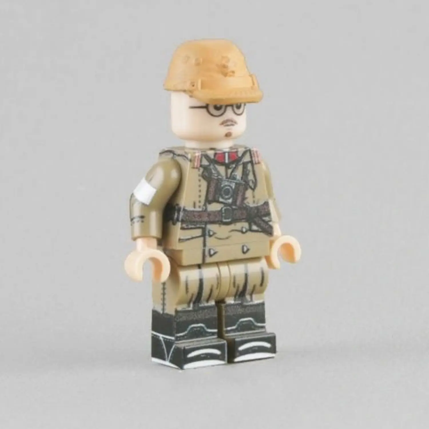 Minifigure – Sino-Japanese War Field Journalist WWII (LEGO Compatible) 2 Minifigure – Sino-Japanese War Field Journalist WWII (LEGO Compatible)