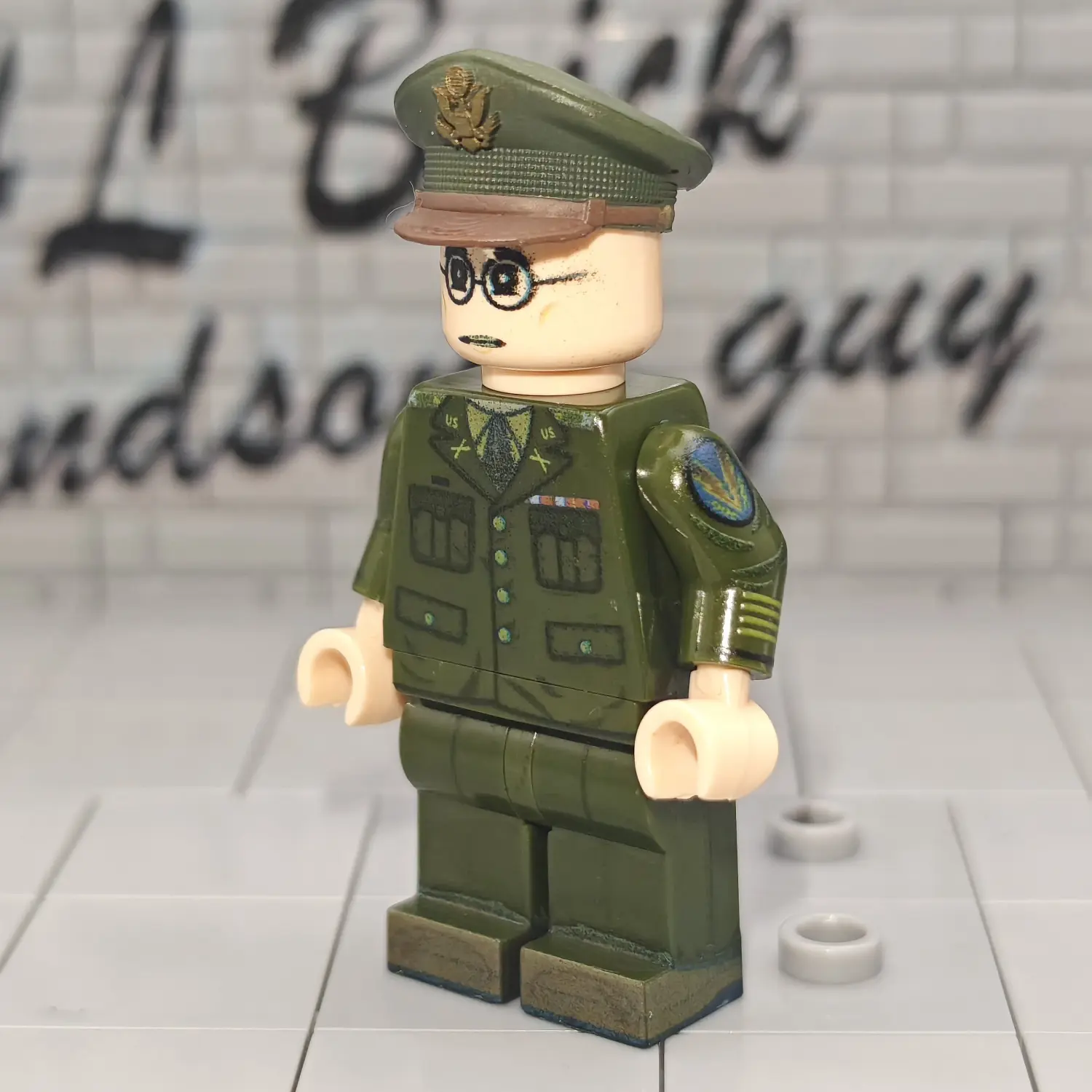 Minifigure – US Army Artillery Officer (Attached to USAAF) WWII (LEGO Compatible) Minifigure – US Army Artillery Officer (Attached to USAAF) WWII (LEGO Compatible)