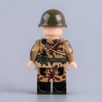 the back of the Minifigure – Soviet Red Army Assault Engineer WWII (LEGO Compatible)