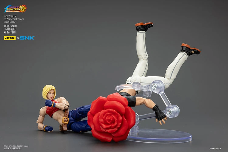 Action Figure - Blue Mary kicking a man 2 KOF _98 UM 97 Special Team Team SNK 1 18 - JOYTOY The King of Fighters rectangle image Action Figure - Blue Mary KOF '98 UM 97 Special Team SNK 1/18 - JOYTOY The King of Fighters