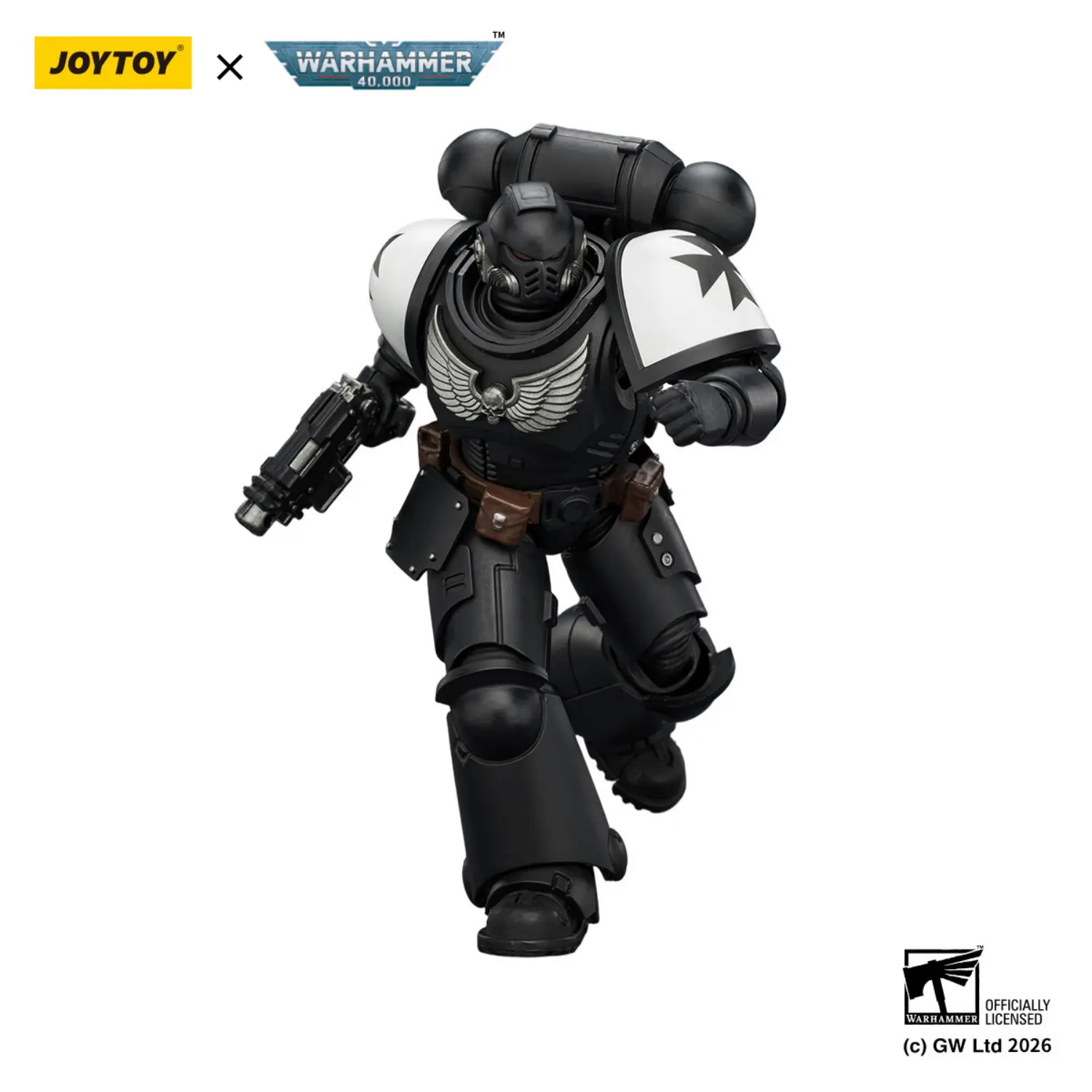 Action Figure - JOYTOY Black Templars Intercessor with Bolt Rifle, Bolt Pistol and Chainsword 1 18 - Warhammer 40K in white background 5