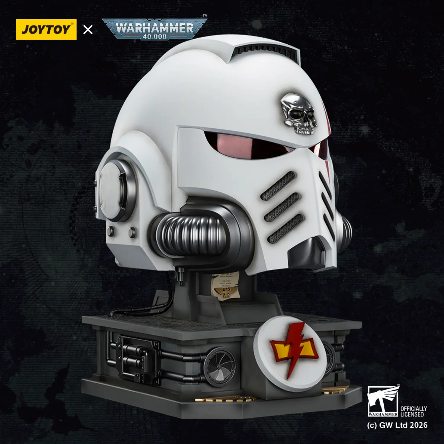 Action Figure - JOYTOY White Scars MkX Helmet & Display Stand 1 1 Life-Size Replica - Warhammer 40K in dark background Action Figure - JOYTOY White Scars MkX Helmet & Display Stand 1 1 Life-Size Replica - Warhammer 40K in dark background