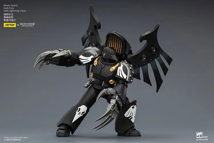 Action Figure - JoyToy Raven Guard Dark Fury with Lightning Claws 1 18 - Warhammer The Horus Heresy rectangle image 5