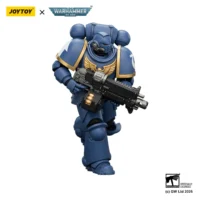 Action Figure - JoyToy Ultramarines Intercessor with Bolt Rifle, Bolt Pistol and Chainsword 1 18 - Warhammer 40K in white background 4