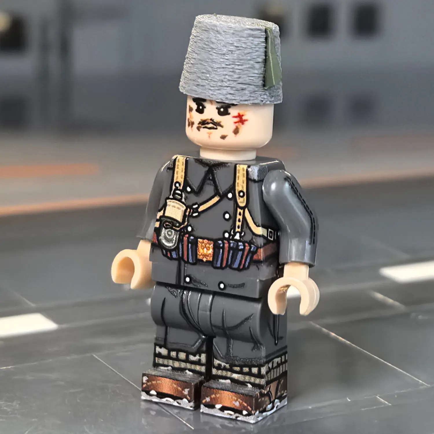 Minifigure - Serbian Army Infantryman (Grey Greatcoat Duty Variant & Šubara Hat) WWI (LEGO Compatible)