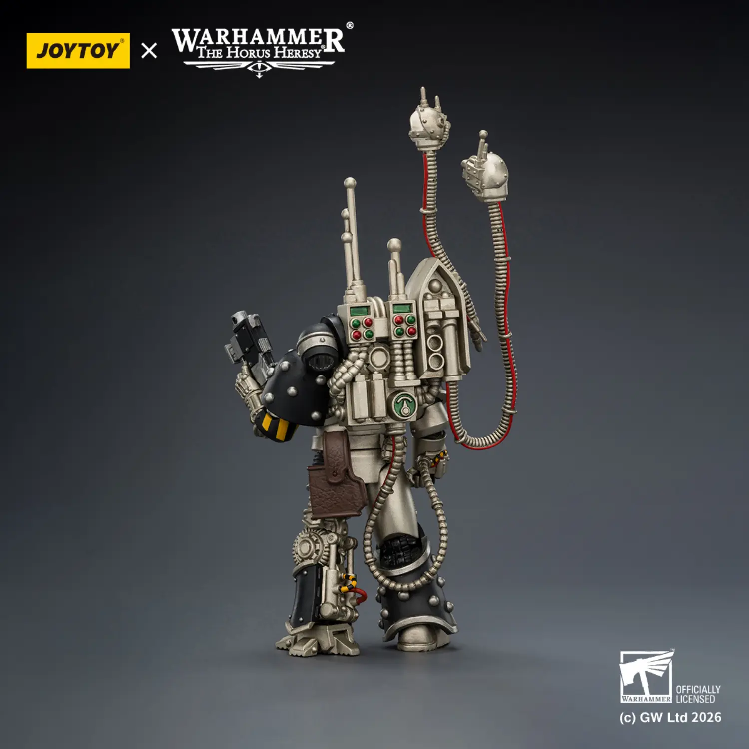 the back of the Action Figure - JoyToy Iron Warriors Traitor Legion Praevian Tech-Commander with Bolt Pistol 1 18 - Warhammer The Horus Heresy