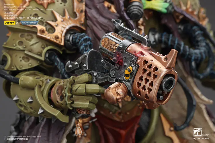 The Details Of Action Figure Chaos Space Marines Death Guard Mortarion, Daemon Primarch Of Nurgle With Ancient Weapons 'the Lantern' And 'silence' 1 18 Joytoy Warhammer 40k Rectangle Image 12