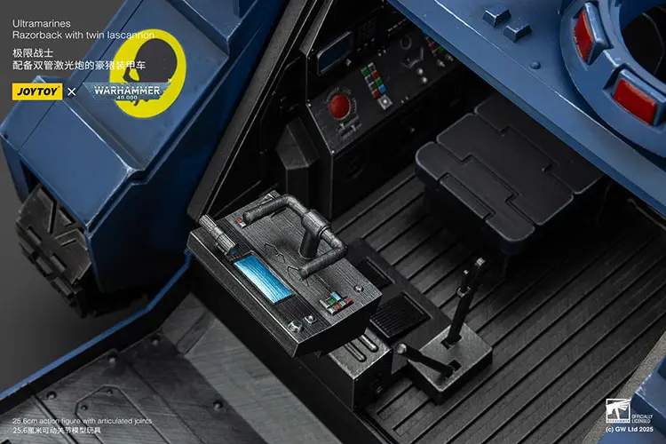 the details of front door of Action Figure Vehicle - Ultramarines Razorback with Twin Lascannon 1 18 - JOYTOY Warhammer 40K rectangle image The Details Of Front Door Of Action Figure Vehicle Ultramarines Razorback With Twin Lascannon 1 18 Joytoy Warhammer 40k Rectangle Image