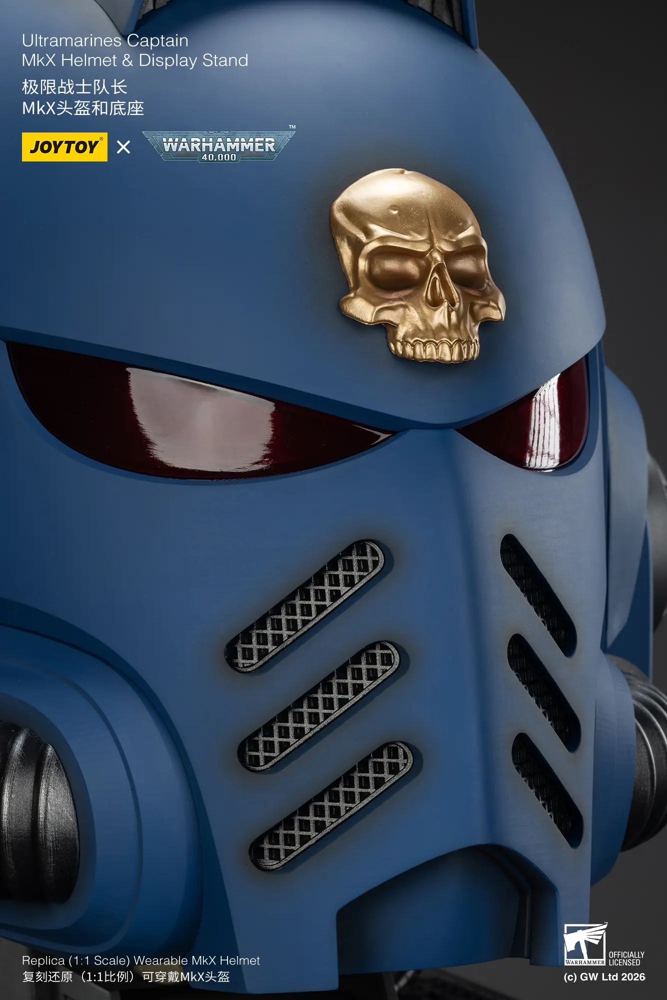 The Details Of The Action Figure Joytoy Ultramarines Captain Mkx Helmet & Display Stand 1 1 Life Size Replica Warhammer 40k Rectangle Image