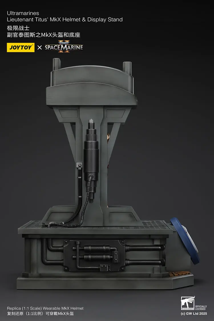 the left of the Display Stand of Action Figure Helmet - Ultramarines Lieutenant Titus' MkX Helmet 1 1 Life-Size Wearable Replica - JOYTOY Warhammer 40K rectangle image The Left Of The Display Stand Of Action Figure Helmet Ultramarines Lieutenant Titus' Mkx Helmet 1 1 Life Size Wearable Replica Joytoy Warhammer 40k Rectangle Image