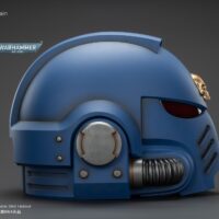 The Right Of The Action Figure Joytoy Ultramarines Captain Mkx Helmet 1 1 Life Size Replica Warhammer 40k Rectangle Image