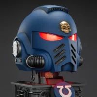 The Right Of The Action Figure Joytoy Ultramarines Captain Mkx Helmet With Red Lighting & Display Stand 1 1 Life Size Replica Warhammer 40k Rectangle Image 10