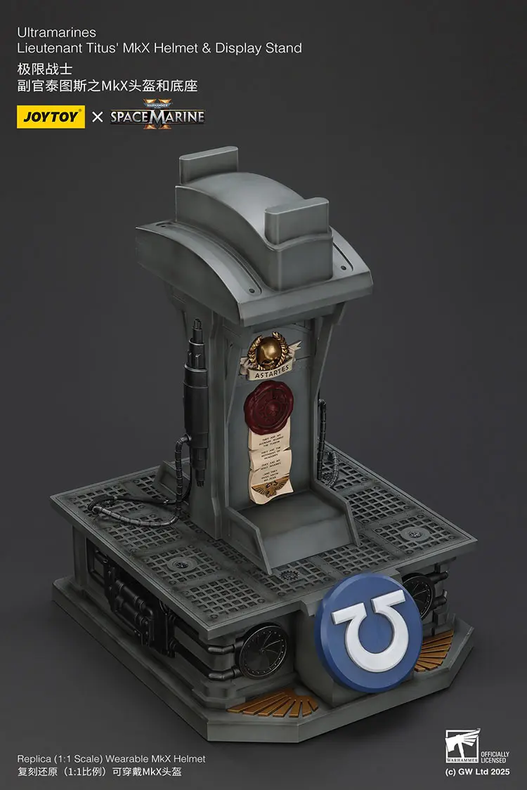 the upward right front of the Display Stand of Action Figure Helmet - Ultramarines Lieutenant Titus' MkX Helmet 1 1 Life-Size Wearable Replica - JOYTOY Warhammer 40K rectangle image The Upward Right Front Of The Display Stand Of Action Figure Helmet Ultramarines Lieutenant Titus' Mkx Helmet 1 1 Life Size Wearable Replica Joytoy Warhammer 40k Rectangle Image