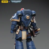 The Back Of Action Figure Ultramarines Titus With Laurels Of Victory 1 18 Joytoy Warhammer 40k Rectangle Image